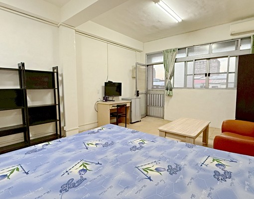 4K🌟近台灣大道|可寵大套房|獨洗獨曬+大陽台 - Image 3