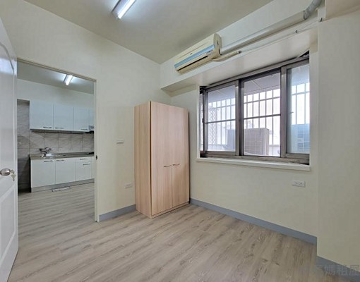 ㊝南區全新整理電梯二房/可入戶籍租屋補助/台水台電/代收包裹 - Image 9