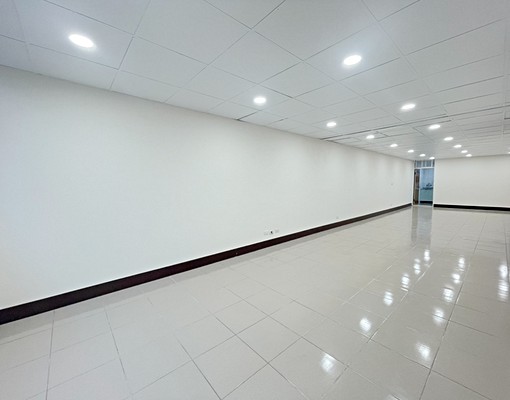 大連一街透天住辦✦近北門國小開放空間住辦皆宜獨立陽台可炊煮 - Image 4