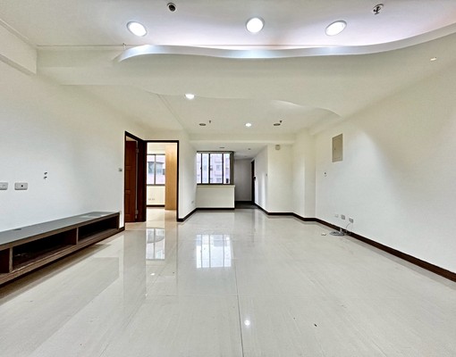 大業國中❤️東興國小❤️可租補❤️高樓採光裝潢大3房+車位 - Image 8