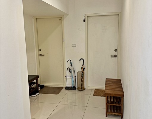 科技大樓電梯套房* - Image 8