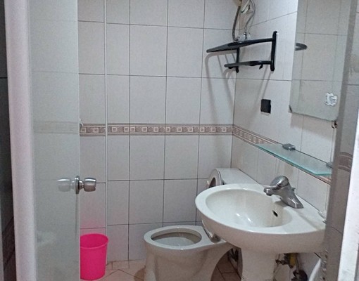 ✦電梯套房出租✦金馬路(近矽品、特力屋) - Image 2