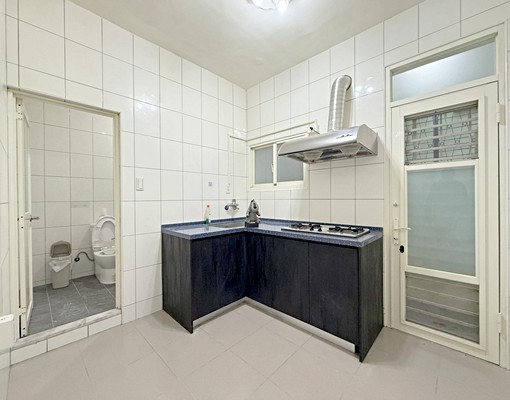 三民高中站7分.光華路.中正路.和平路.忠孝路.可租補. - Image 12