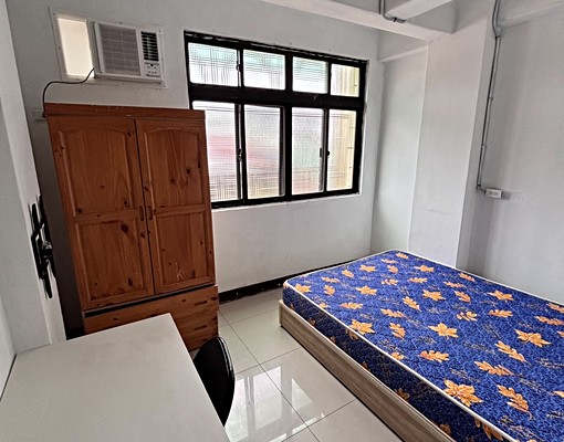 🎀質感空間/租金划算🎀近正義北路/龍門商圈仲介租管勿擾) - Image 2