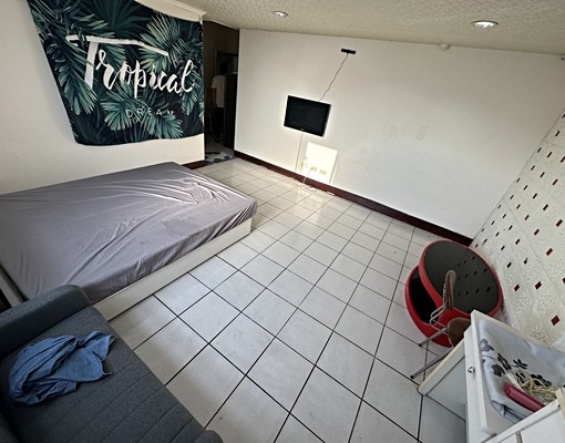 南門市場夜市寵物開窗電梯獨洗套房含管垃圾代收 - Image 3