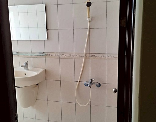 含網四水套房.浴室對外窗 - Image 3