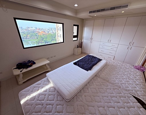 蓮池潭旁無敵景觀大3房/平面車位/一卡皮箱入住 - Image 9