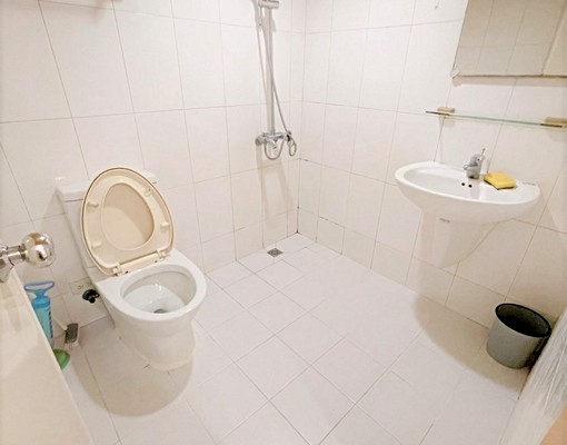 【高雄市區】超值獨立空間|獨立衛浴+冰箱|一人住剛剛好 - 591租屋網 - Image 3