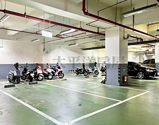 果貿大四房柱邊大平車,可寵 - Image 15