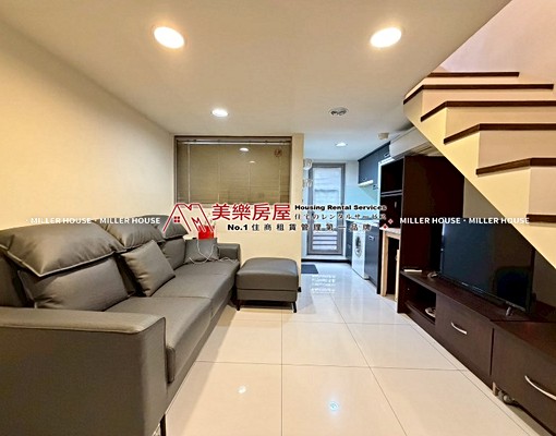 美樂*市府站*挑高可站*雅緻一房*可租補*有陽台*可貓*首選 - Image 1