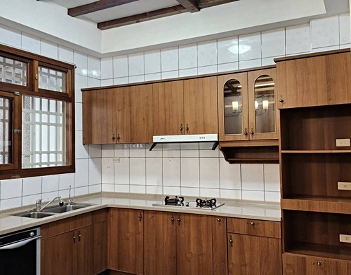 近黃昏市場,大庭院、大車庫別墅 - 591租屋網 - Image 8