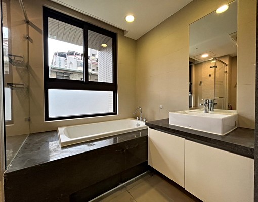 巴黎第六區朝南採光一房衛浴開窗可租補 - 591租屋網 - Image 7