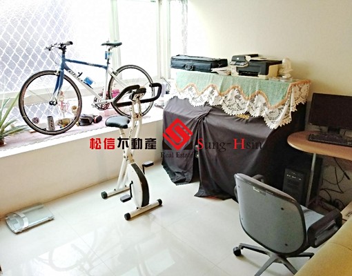 靜巷4房,近光復南路、基隆路。 - Image 1