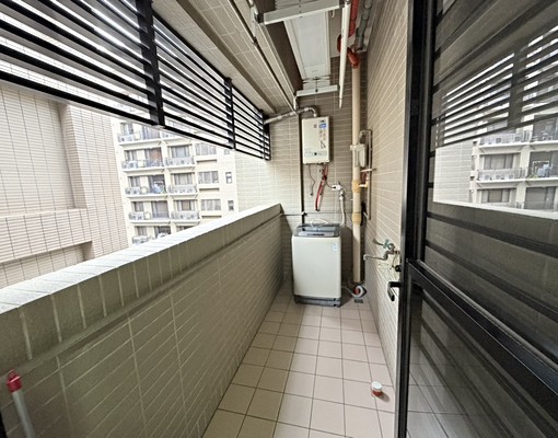 雙衛浴~桃園藝文竹城昭和視野二房車 - 591租屋網 - Image 6