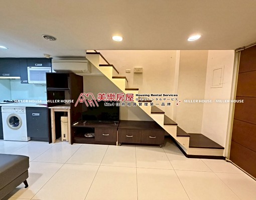 美樂*市政府站*挑高可站*有陽台*可租補*養貓可談 - Image 3