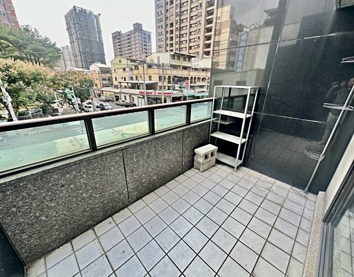 崇德松竹✨三房平車🚗可租補✨乾濕分離✨衛浴開窗有浴缸🛁 - Image 10