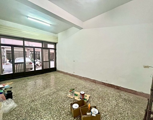 和美鎮六房整棟透天🍀門口好停車🍀台水電🍀可租補戶籍🍀 - Image 2