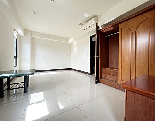 🐷小胖嚴選🐷楓樹國小稀有6房雙車位含管理費 - Image 8