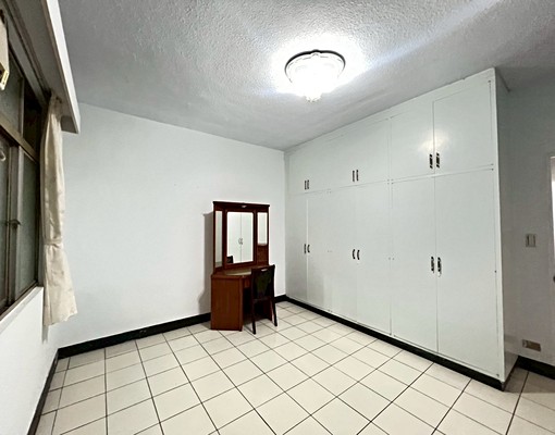 景安🏠新整理大空間/採光通風前後陽台/傢俱齊全台水電/開伙 - Image 7