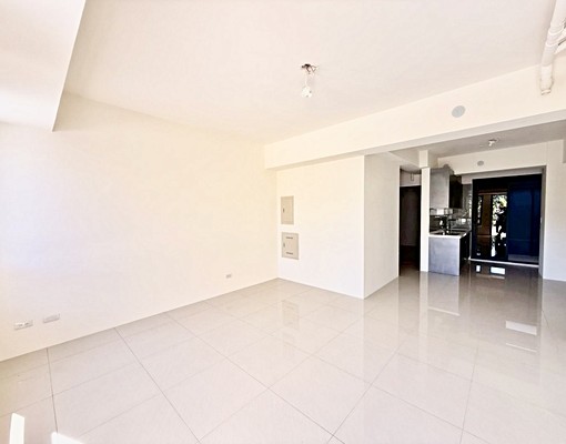 ✨新裝潢整棟透天✨稀有六房採光佳✅門前可放汽機車 - Image 3