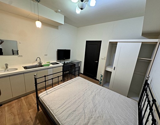 近中國醫藥獨立陽台洗衣機套房 - Image 5