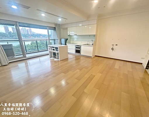 ★~九樂藍天白雲河岸第一排含平面車位~★歡迎來電約看屋 - Image 2