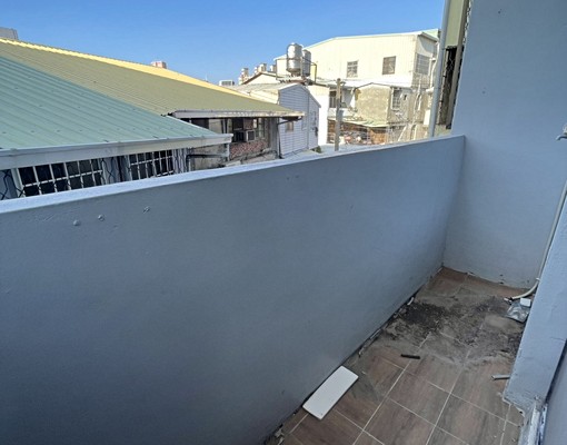 近北屯水湳商圈/可寵/租補/全新整理整棟透天 - Image 12