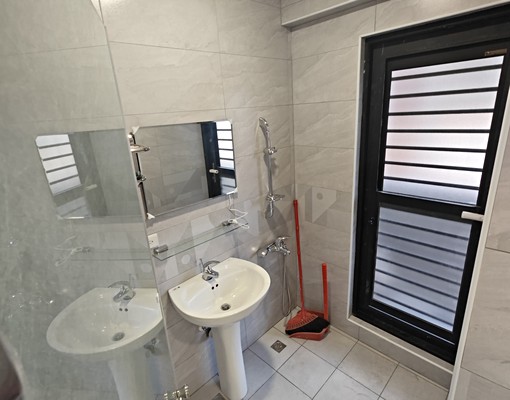 獨立門戶三房/兩房-新北美寓-一次可看兩間戶型! - Image 7