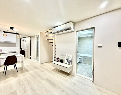 文心捷運全新完工✨樓中樓魔術大空間✨浴缸✨平車位✨可租補戶籍 - 591租屋網 - Image 2