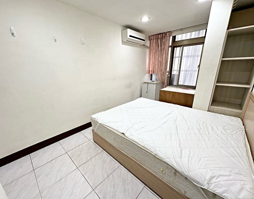 海山站☀️小資優質首選☀️採光套房 - Image 4