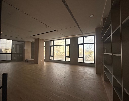 全新大樓剛交屋,傢俱、家電全新 - Image 2