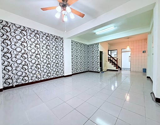 東勢東蘭路透天🧡可寵物🧡精品房源 - Image 2