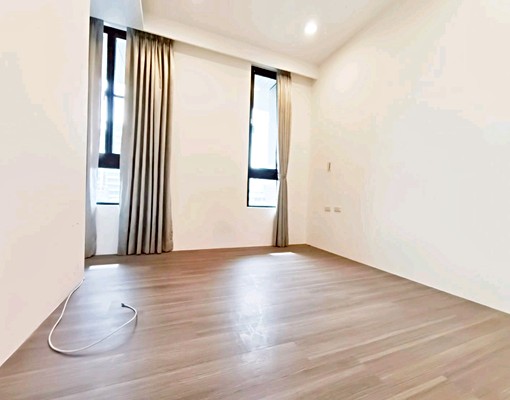 視野無極限🔥大露台私人泳池🔥🔥全坤國際館樓中樓 - Image 8