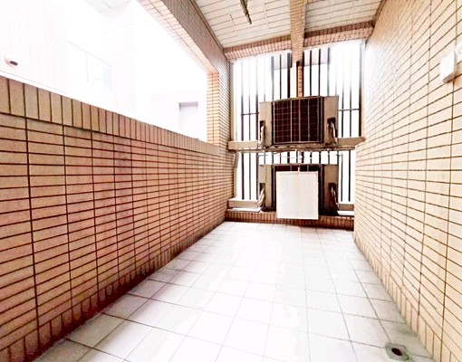 視野無極限🔥大露台私人泳池🔥🔥全坤國際館樓中樓 - Image 13