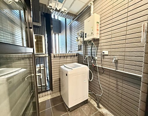 近北屯好事多兩房兩衛可租補友善寵物 - Image 13