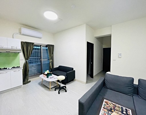 🌟博愛大樓|巨蛋捷運站走路到家|家具全美兩房拎包入住 - Image 1