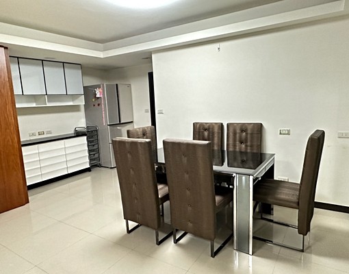 屋主自租/可租補/生活交通好便利/近捷運丶市場丶安居美食街 - Image 5