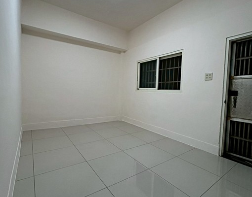 可租補/兩房溫暖的家/正市區/生活機能沒煩惱 - Image 1