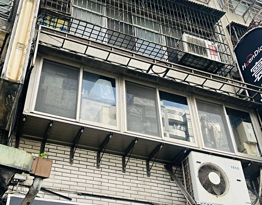 永寧捷運低總價公寓 - Image 13