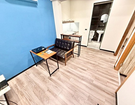 免爬高樓層~可報稅.申請雙租補~獨立陽台~變頻冷氣 - Image 1