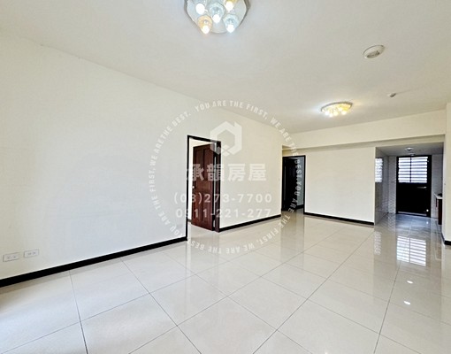 大有路上優質社區雙陽台美四房．含管理費 - Thumbnail 4