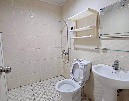 南區>可租補>有子母垃圾車>興大大套房 - Image 4