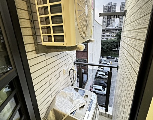 一層三戶近全新🉑雙租補貓咪電梯一中街只要一分鐘🔥 - Image 5