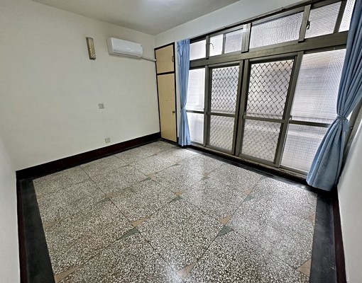 🏠可租補戶籍🔆豐原4房透天🔆近家樂福 - Image 9