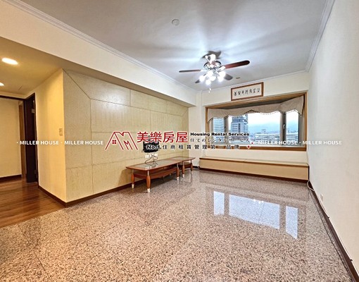 美樂*忠孝復興*電梯平面三房*雙衛浴*有陽台*SOGO商圈 - Image 1