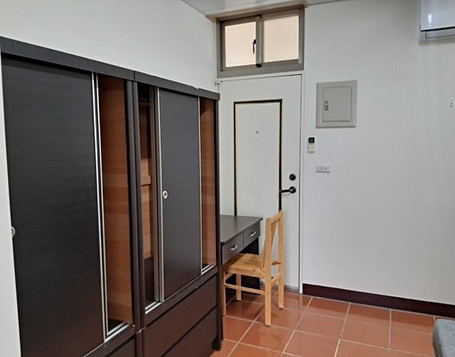 近竹北台元,大套房一房一廳,新裝修有車位 - Image 6