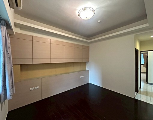 A9民視商圈景秀88三房含管/生活機能佳/近公車站牌 - Image 2