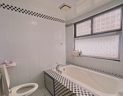 稀有出租廣豐稀有慕夏一房車 - Image 4