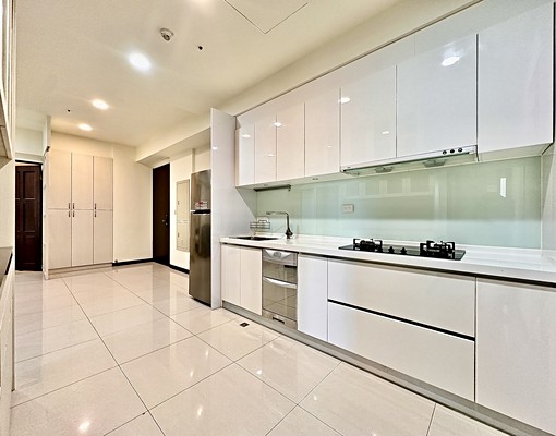 屋主起家厝...後來住別墅...精裝三房平車丨有多戶可看👍 - Image 6