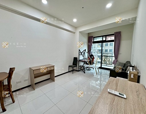 微笑世紀雲品特區⭐️兩房可貓咪⭐️含管+平車位⭐️近一中商圈 - Image 4